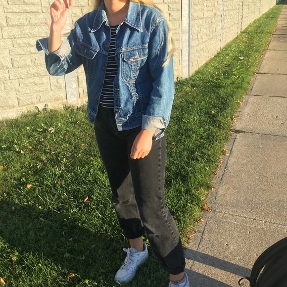 Vintage style jean jacket!!! - Picture 2 of 2